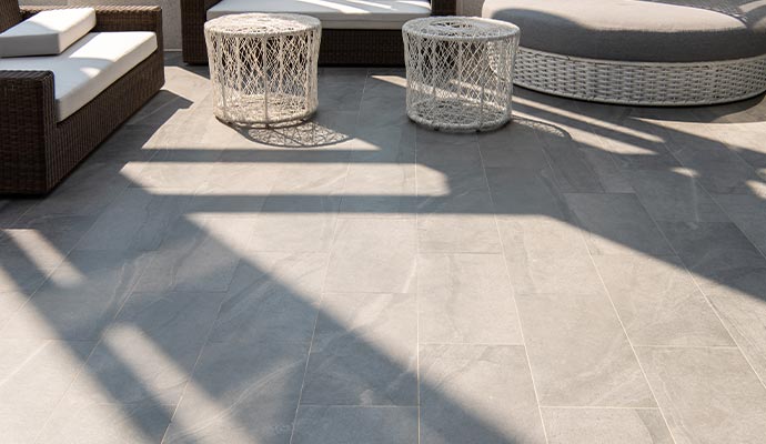 Ceramic tile